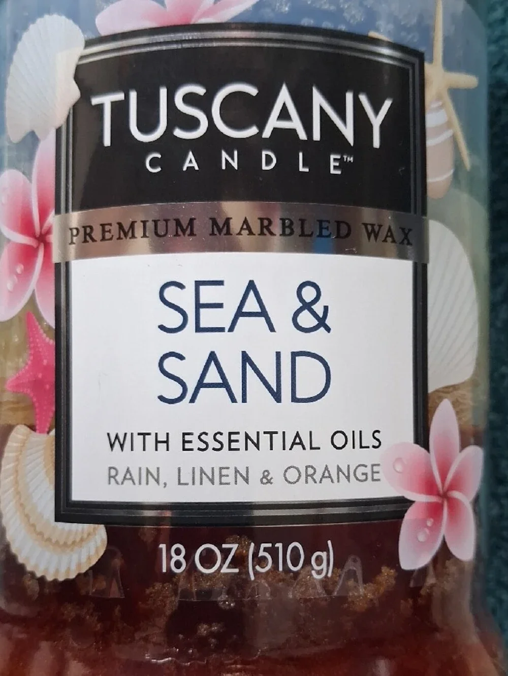 2 WICK, 18 OZ  ,SMELLS AMAZING.Sea & Sand Scented Jar Candle - Blue/Brown NWT.